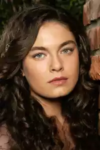 Photo de Alexa Davalos