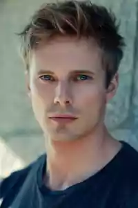 Photo de Bradley James