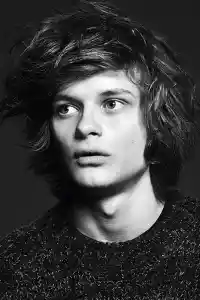 Photo de Charlie Tahan