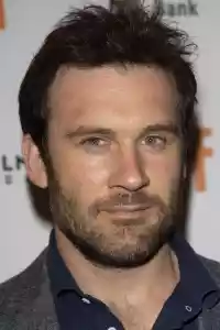 Photo de Clive Standen