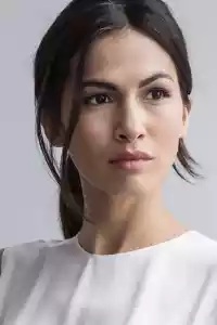 Photo de Elodie Yung