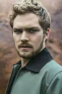 Photo de Finn Jones