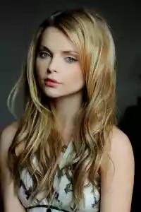 Photo de Izabella Miko