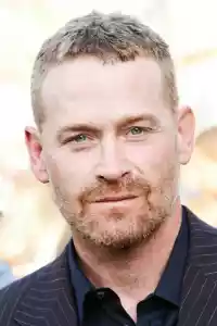 Photo de Max Martini