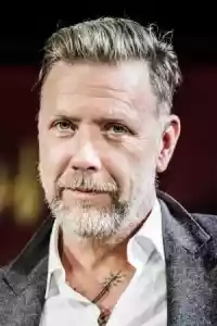 Photo de Mikael Persbrandt