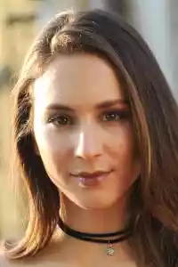 Photo de Troian Bellisario